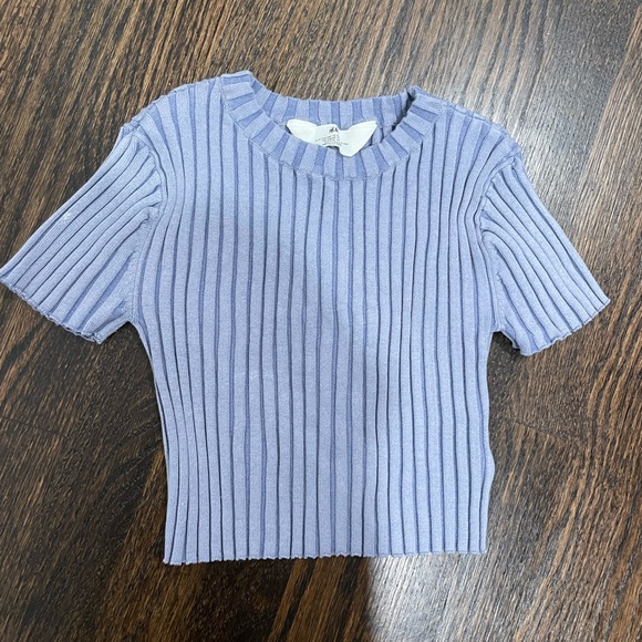 Cropped Light Blue H&M Top - Picture 3 of 3